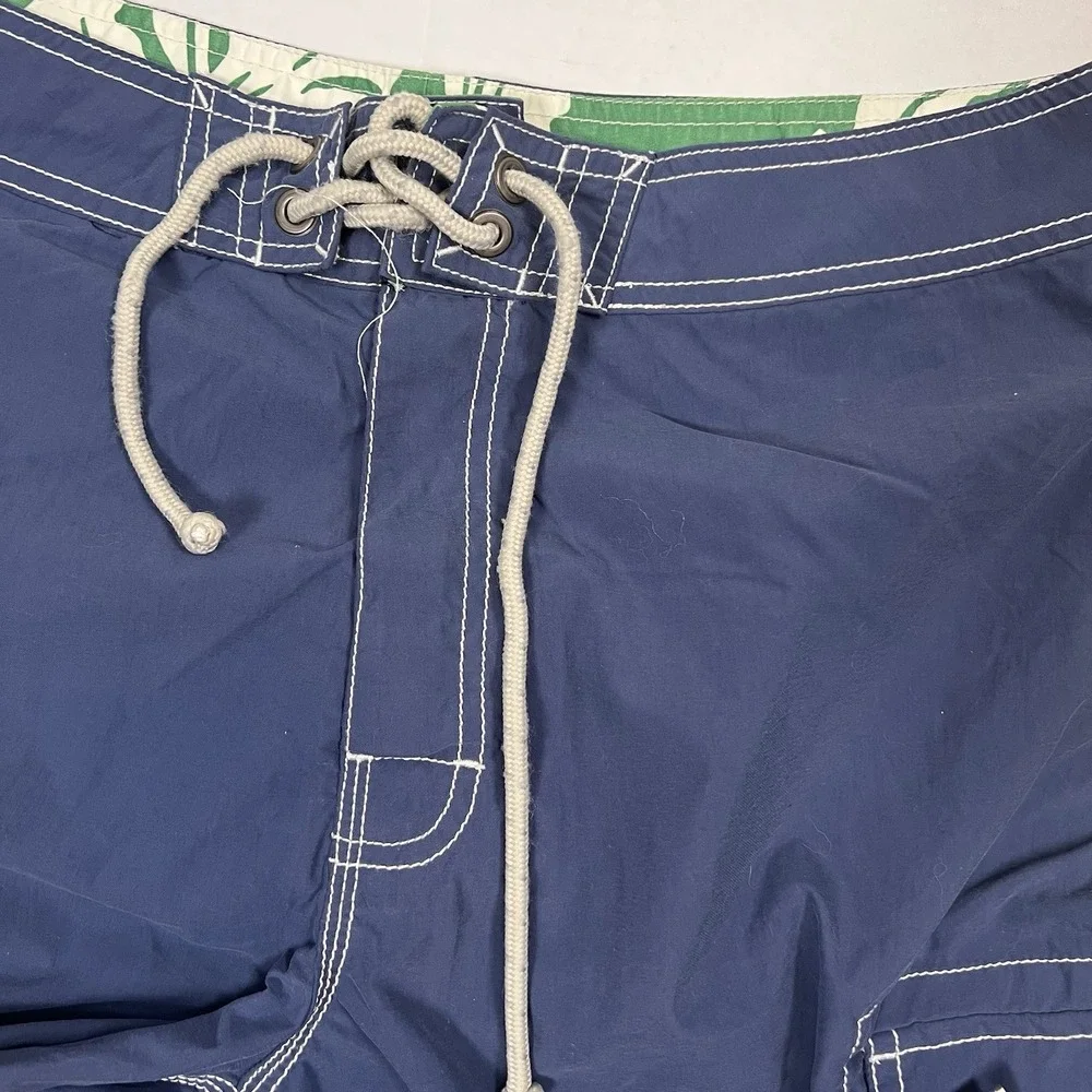 J. Crew Original Swimtrunks Men's Sz 32 Blue‎ Board Swim Trunks Cargo Pockets